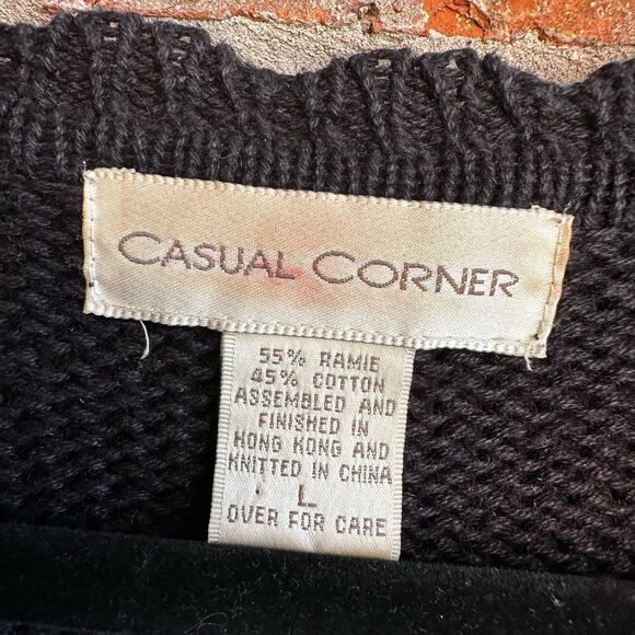 Casual Corner Vintage Long Sleeve Flower Sweater - Picture 4 of 4